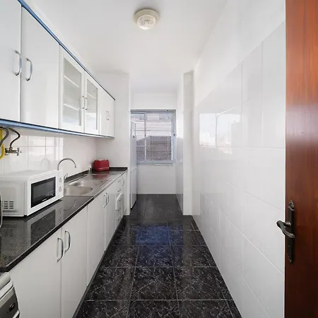 Delmar Apartment
